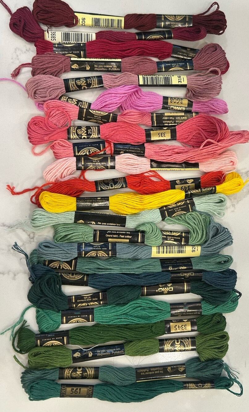 Lot of 23 DMC Mouliné Spécial 25 Cotton Embroidery Floss Thread Mixed Pink Green